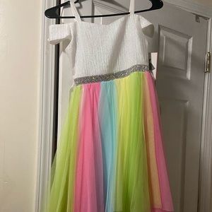 Girls dress